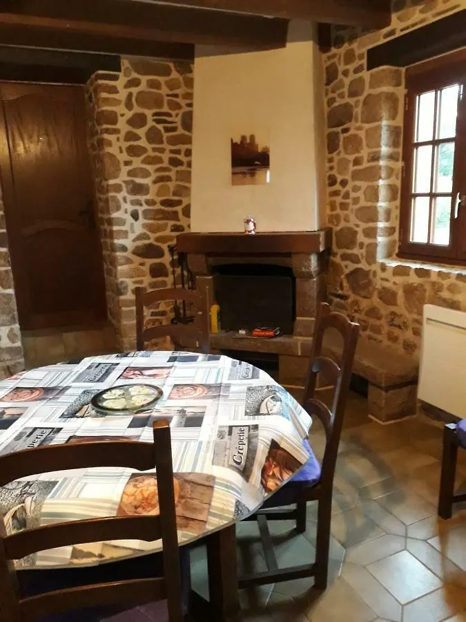 Les Roses Tremieres Villa Trans-la-Foret Holiday home